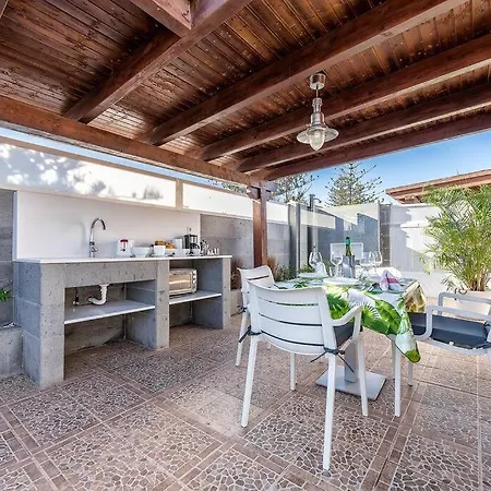 Arcos 77